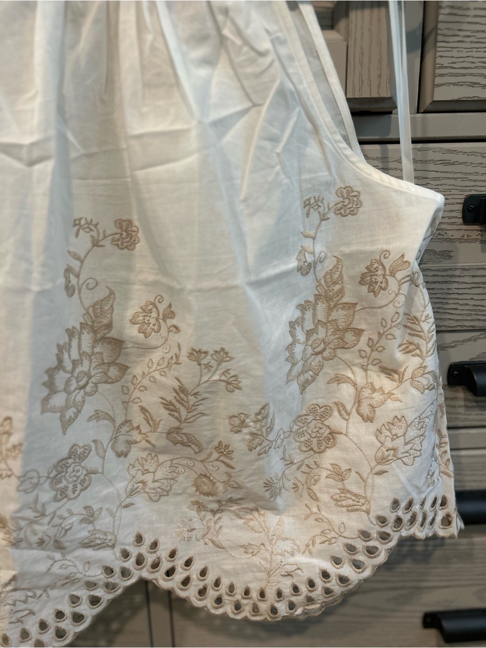 LOFT White Halter Floral Embroidered Women's Top - Picture 4 of 4